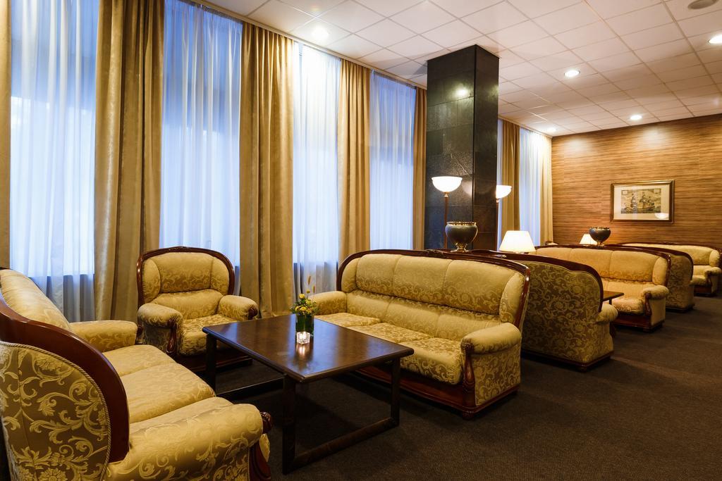Codru Hotel Κισινάου Εξωτερικό φωτογραφία