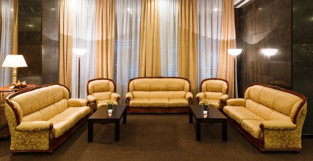 Codru Hotel Κισινάου Εξωτερικό φωτογραφία