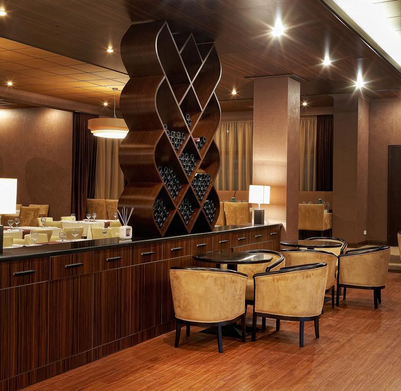 Codru Hotel Κισινάου Εξωτερικό φωτογραφία