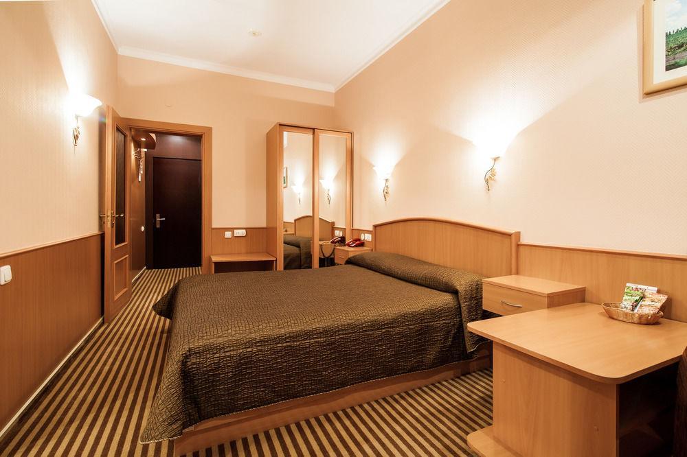 Codru Hotel Κισινάου Εξωτερικό φωτογραφία