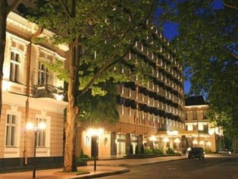Codru Hotel Κισινάου Εξωτερικό φωτογραφία
